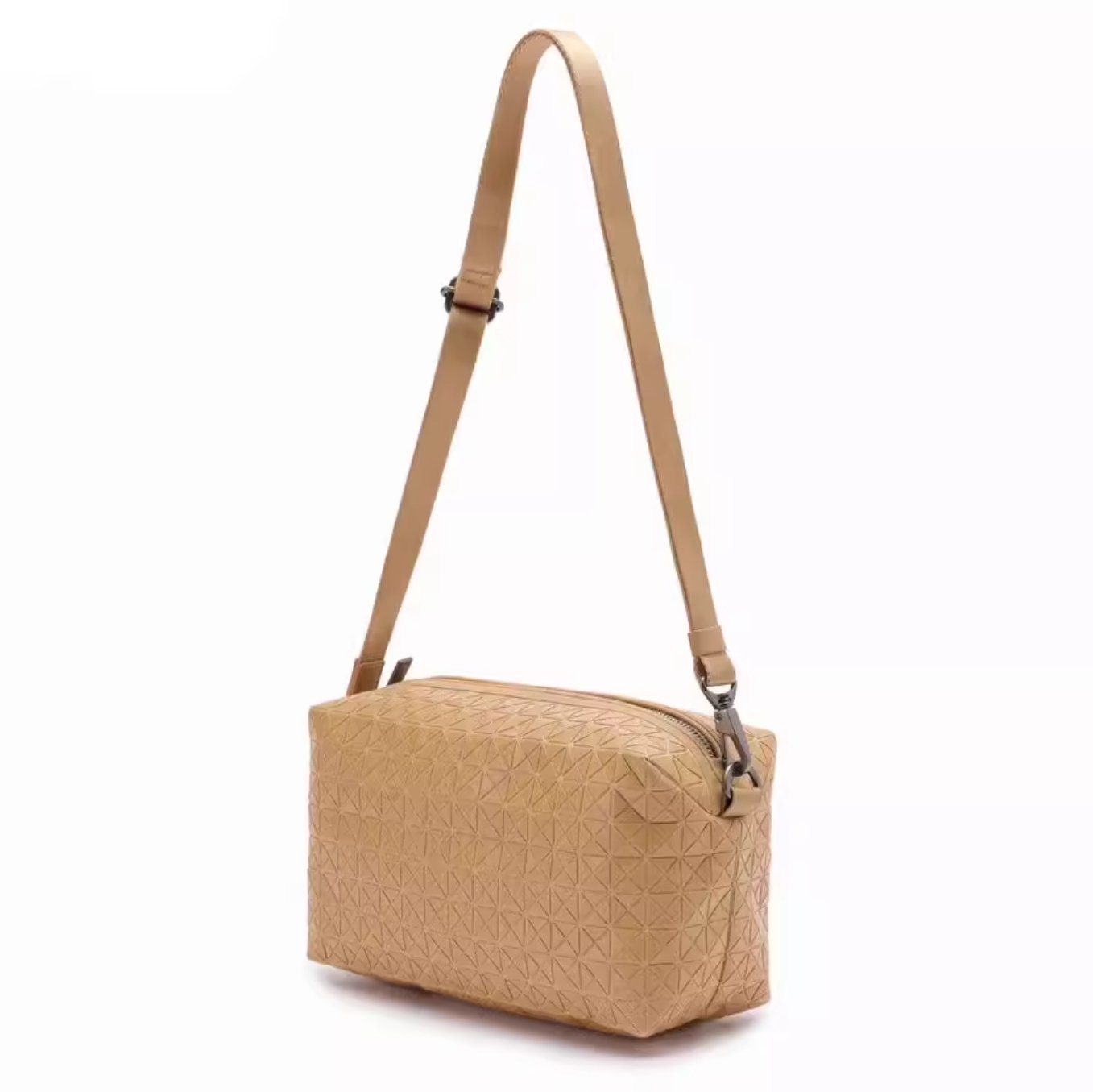 ISSEY MIYAKE Saddle one tone斜揹袋(團購) - jbh852