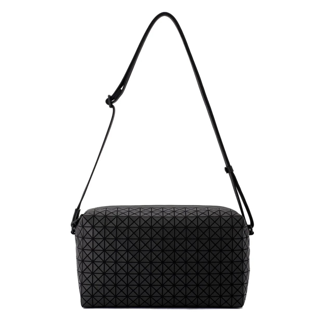ISSEY MIYAKE Saddle one tone斜揹袋(團購) - jbh852