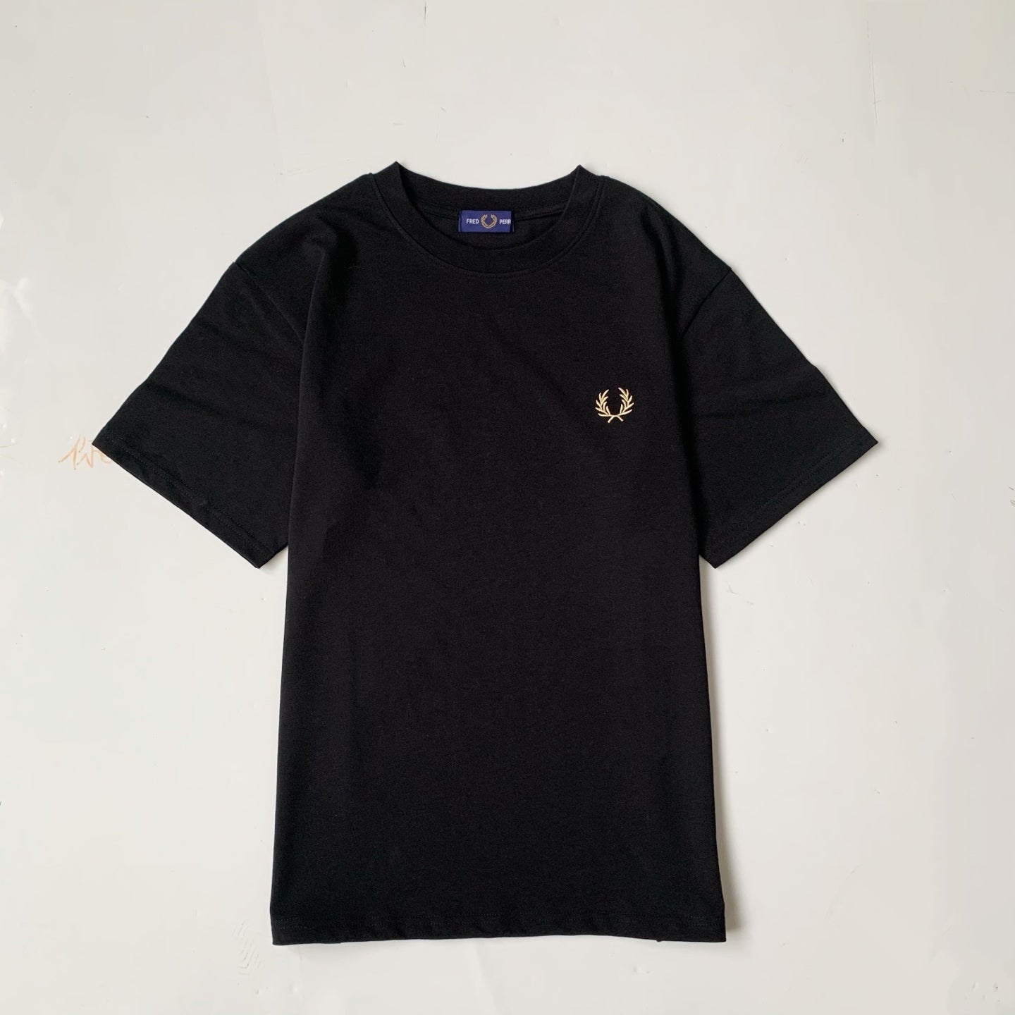 Fred Perry 26年新款前後刺輕薄Tee(團購) - jbh852